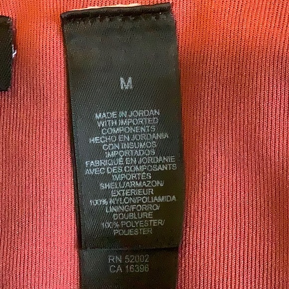 ❤️AXCESS, cap sleeve, scoop neck top, size Medium, fits more like a large. - Picture 6 of 7